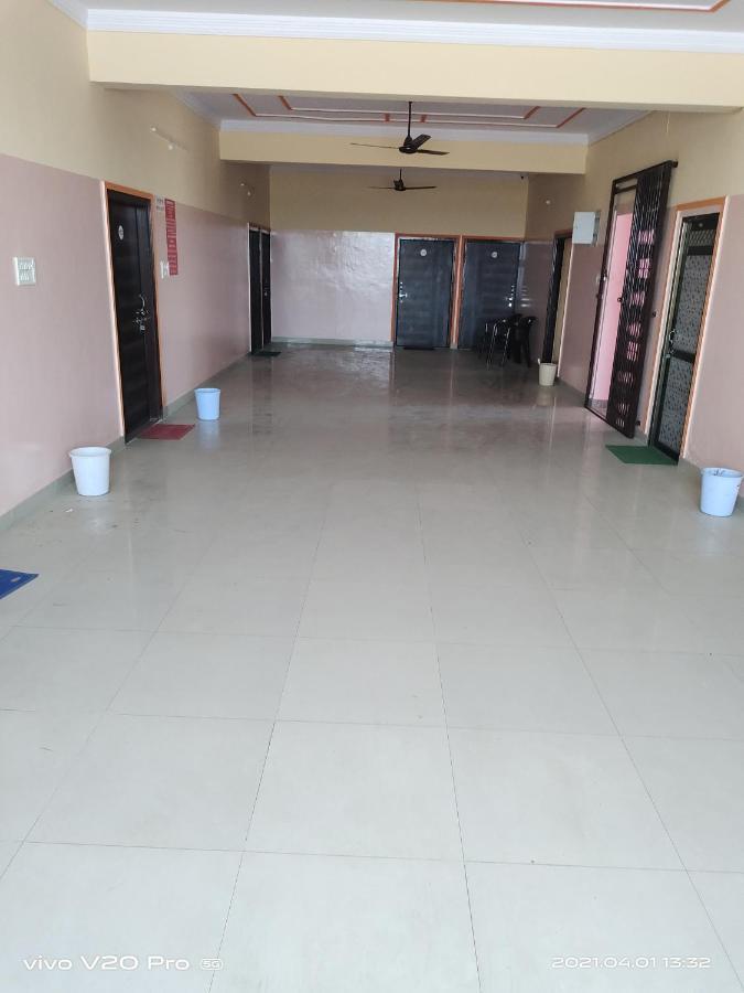 Hotel Purnima Palace Fatehpur  Экстерьер фото