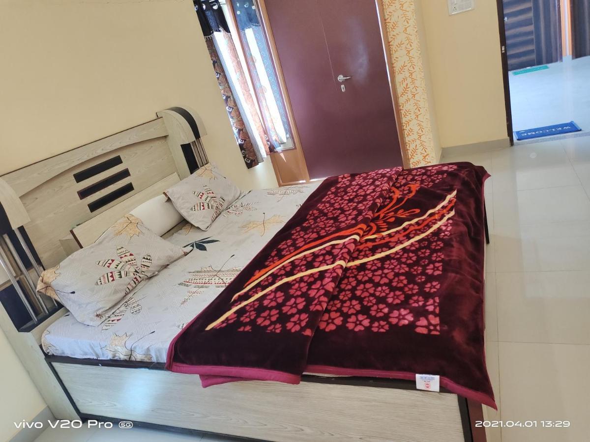 Hotel Purnima Palace Fatehpur  Экстерьер фото